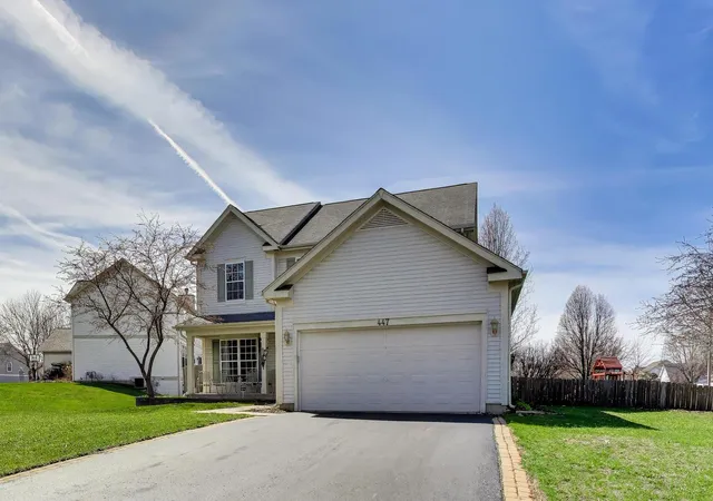 Homes for sale in Crystal Lake, IL | 447 Talismon Ct, Crystal Lake, IL 60012 | MLS# 12675883