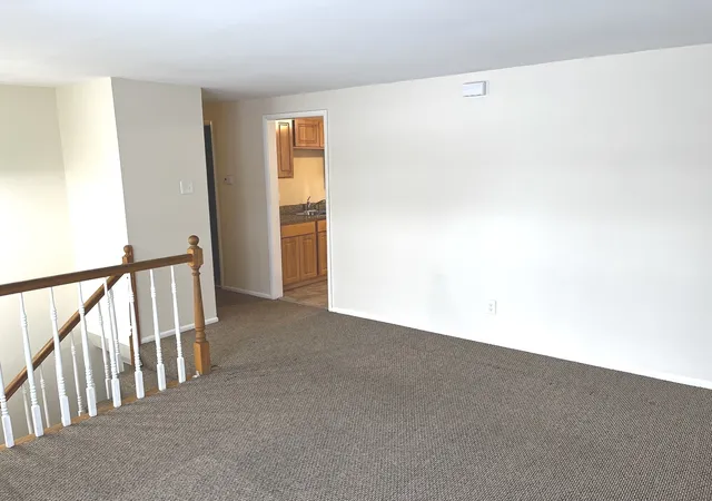 Photo 2 of Single family home for sale at 335 E Mulberry Dr, Glenwood, IL 60425 | MLS# 12675900 | Listing updated on 2026-08-08