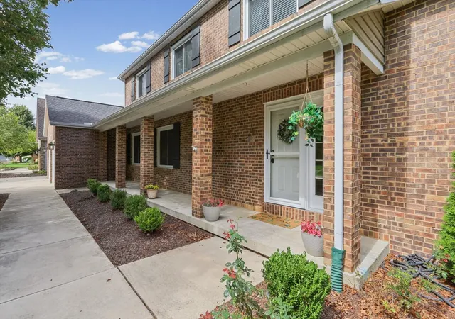 Photo 2 of Sale Pending at 1210 Wilshire Ct, Champaign, IL 61821 | MLS# 12675919 | Listing updated on 2026-10-06