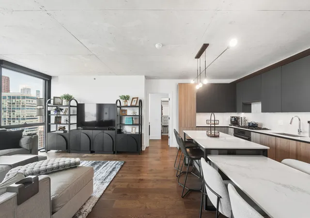 4th image of 234 W Polk St #2504, Chicago, IL 60607 | MLS# 12676001
