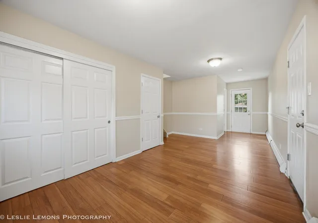Photo 3 of Single family home for sale at 7907 W 89th Street, Hickory Hills, IL 60457 | MLS# 12676036 | Listing updated on 2026-09-21