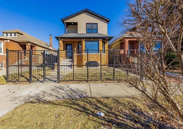 Photo 2 of Single family home for sale at 7505 S Wolcott Ave, Chicago, IL 60620 | MLS# 12676037 | Listing updated on 2026-09-14