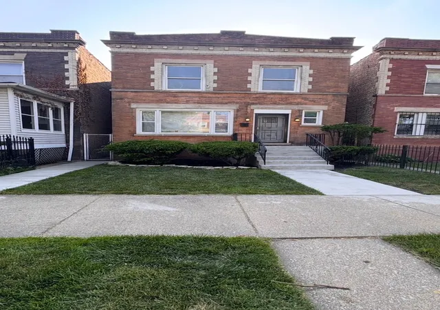 Single family home for sale at 6938 S Eberhart Ave, Chicago, IL 60637 | MLS# 12676134