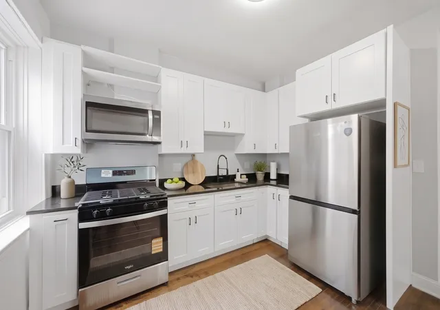 Photo 3 of Single family home for sale at 6938 S Eberhart Ave, Chicago, IL 60637 | MLS# 12676134 | Listing updated on 2026-10-29