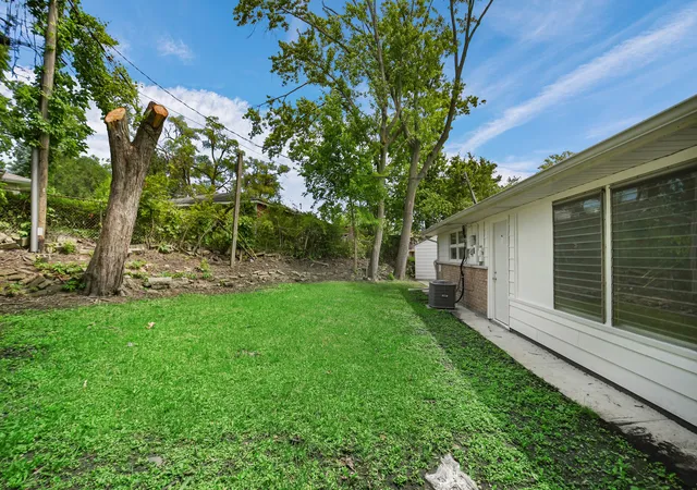 22nd image of 102 Nashua St, Park Forest, IL 60466 | MLS# 12676146