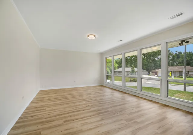 3rd image of 102 Nashua St, Park Forest, IL 60466 | MLS# 12676146