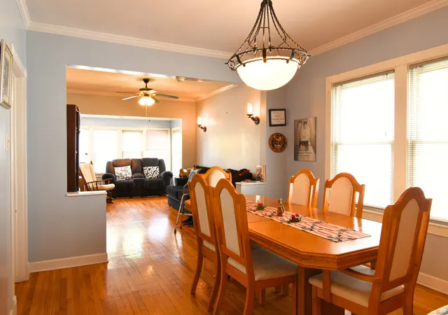 5th image of 4945 W Waveland Ave, Chicago, IL 60641 | MLS# 12676152