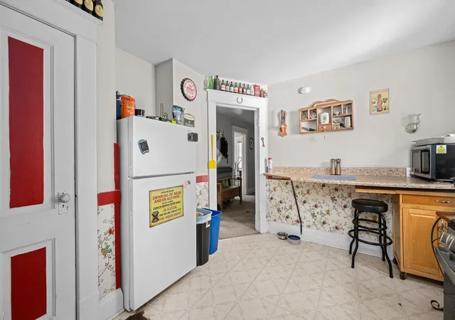 Homes for sale in Davenport, IA | 1120 Kirkwood Blvd, Davenport, IA 52803 | MLS# 12676199