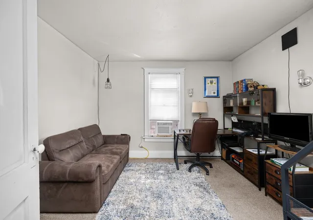 Homes for sale in Davenport, IA | 1120 Kirkwood Blvd, Davenport, IA 52803 | MLS# 12676199