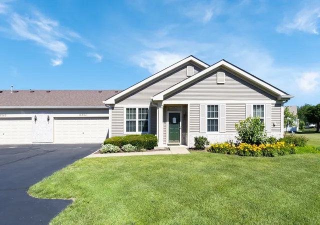 1st image of 16567 Buckner Pond Wy, Crest Hill, IL 60403 | MLS# 12676209