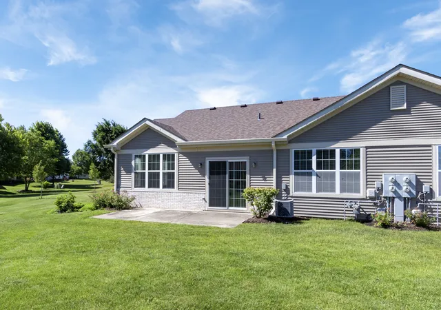 2nd image of 16567 Buckner Pond Wy, Crest Hill, IL 60403 | MLS# 12676209