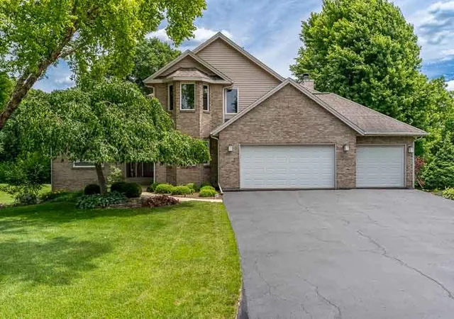 Homes for sale in Roscoe, IL | 11307 Ridgecrest Dr, Roscoe, IL 61073 | MLS# 12676249