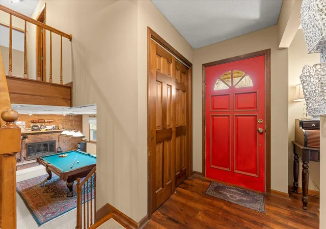 Homes for sale in Mahomet, IL | 208 S Meadowhill Ln, Mahomet, IL 61853 | MLS# 12676272