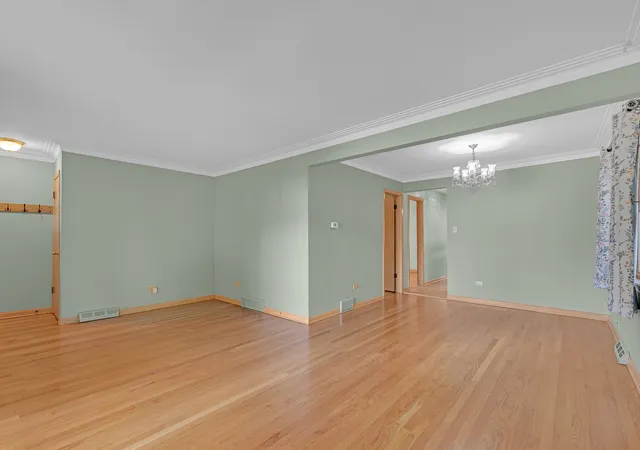 Photo 3 of Sale Pending at 9804 S Springfield Ave, Evergreen Park, IL 60805 | MLS# 12676277 | Listing updated on 2026-10-02