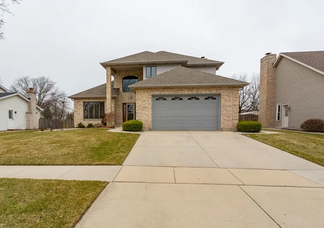 1st image of 902 Somerset Dr, Carol Stream, IL 60188 | MLS# 12676309