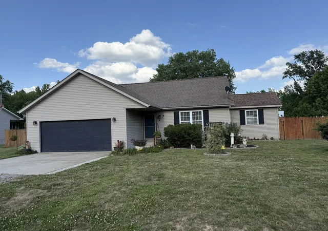 1st image of 3112 Riviera Ct, Herrin, IL 62948 | MLS# 12676321