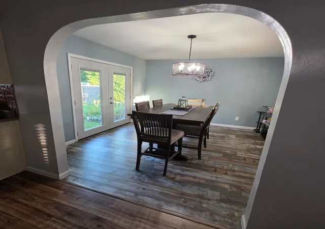 4th image of 3112 Riviera Ct, Herrin, IL 62948 | MLS# 12676321