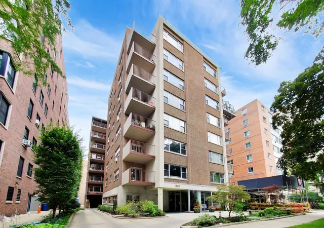 1st image of 1508 Hinman Ave #4C, Evanston, IL 60201 | MLS# 12676341
