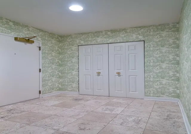 3rd image of 1107 Greenleaf Ave #2F, Wilmette, IL 60091 | MLS# 12676368