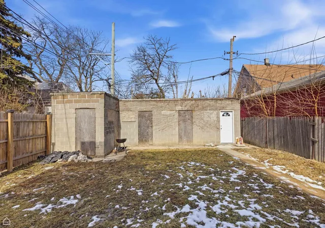 16th image of 16 E 118th Pl, Chicago, IL 60628 | MLS# 12676380