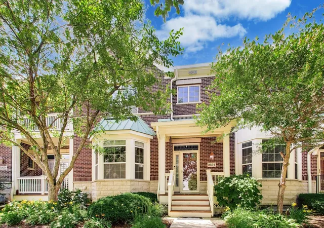 Homes for sale in Glenview, IL | 2634 Violet St, Glenview, IL 60026 | MLS# 12676455