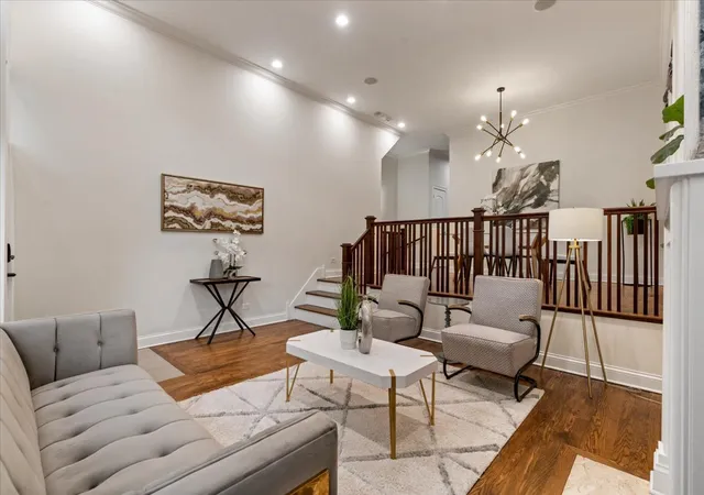 5th image of 2157 W Potomac Ave #1, Chicago, IL 60622 | MLS# 12676487