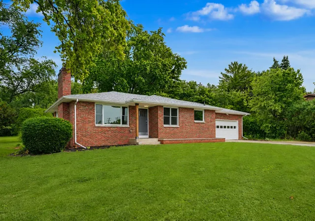 Homes for sale in Champaign, IL | 904 W Kirby Ave, Champaign, IL 61821 | MLS# 12676492
