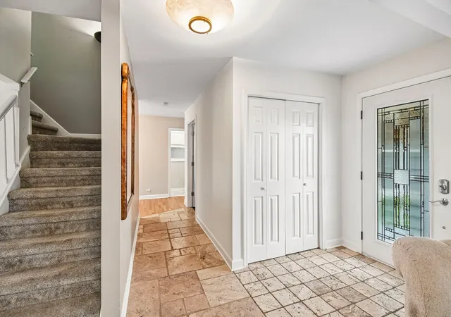 Homes for sale in Buffalo Grove, IL | 7 Columbus Pkwy, Buffalo Grove, IL 60089 | MLS# 12676507