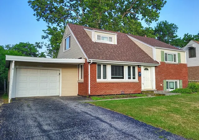 1st image of 18509 Stedhall Rd, Homewood, IL 60430 | MLS# 12676509