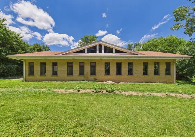 Homes for sale in Palos Park, IL | 94 Old Creek Rd, Palos Park, IL 60464 | MLS# 12676527