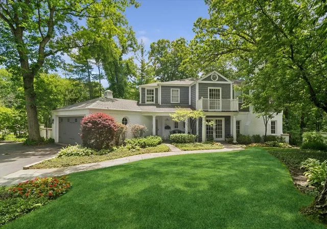 Photo 1 of Sale Pending at 955 Wildwood Ln, Highland Park, IL 60035 | MLS# 12676605 | Listing updated on 2026-08-10