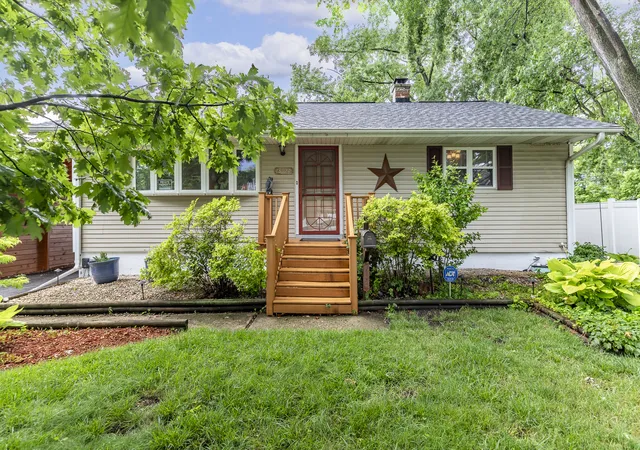 1st image of 18024 Highland Ave, Homewood, IL 60430 | MLS# 12676716