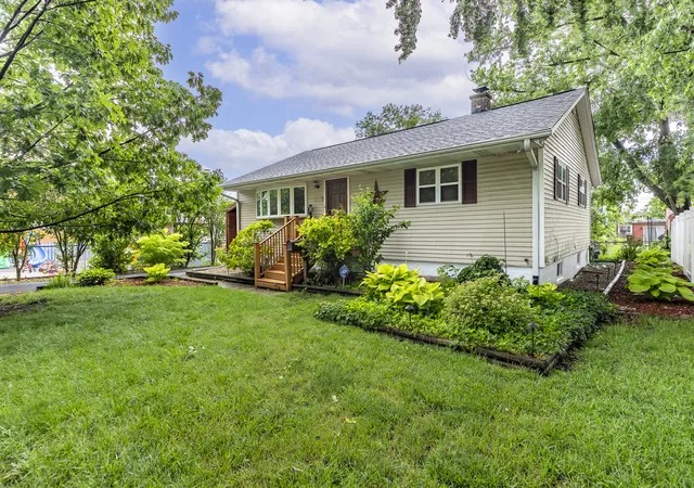 2nd image of 18024 Highland Ave, Homewood, IL 60430 | MLS# 12676716
