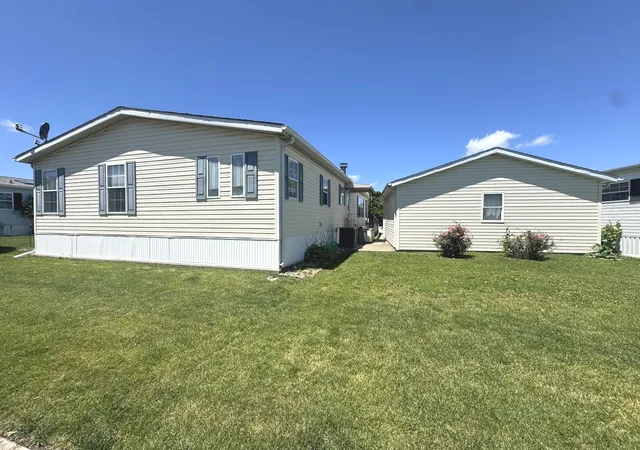 Homes for sale in Manteno, IL | 155 Scarlet Dr #155, Manteno, IL 60950 | MLS# 12676753