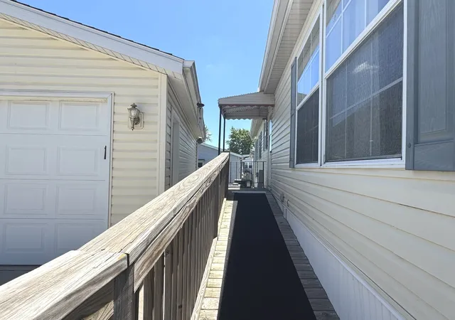 Homes for sale in Manteno, IL | 155 Scarlet Dr #155, Manteno, IL 60950 | MLS# 12676753