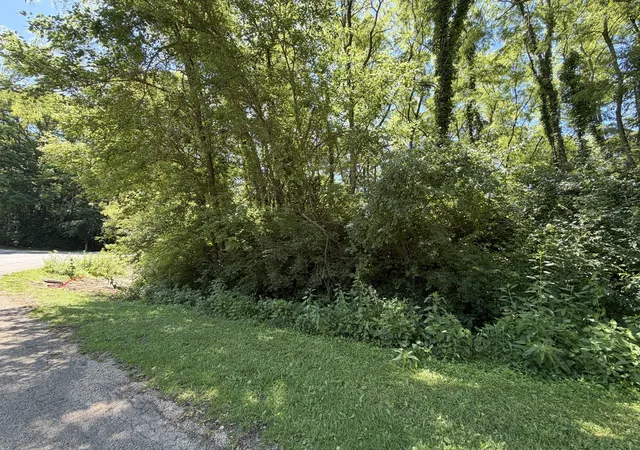 Homes for sale in Dixon, IL | 900 Timber Trail Dr, Dixon, IL 61021 | MLS# 12676778