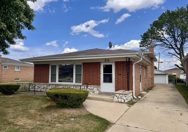 Photo 1 of Single family home for sale at 519 Paxton Ave, Calumet City, IL 60409 | MLS# 12676891 | Listing updated on 2026-09-17