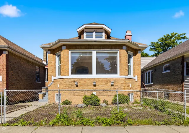 2nd image of 10144 S Union Ave, Chicago, IL 60628 | MLS# 12676960