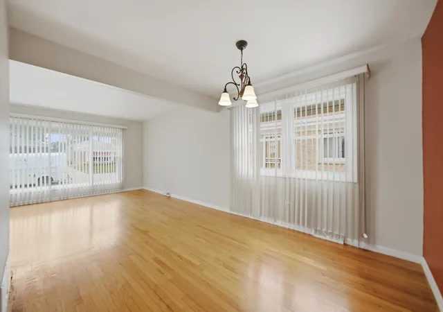 Homes for sale in Chicago, IL | 1014 W 109Th Pl, Chicago, IL 60643 | MLS# 12676976