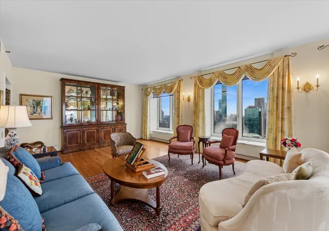 3rd image of 161 E Chicago Ave #40DE, Chicago, IL 60611 | MLS# 12677042