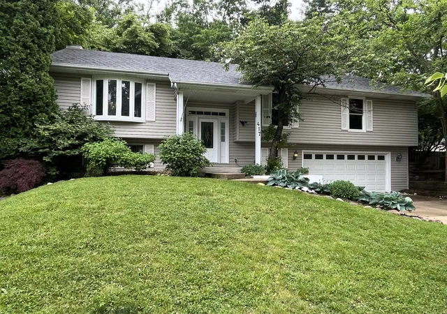 Homes for sale in Bolingbrook, IL | 417 Cambridge Wy, Bolingbrook, IL 60440 | MLS# 12677051