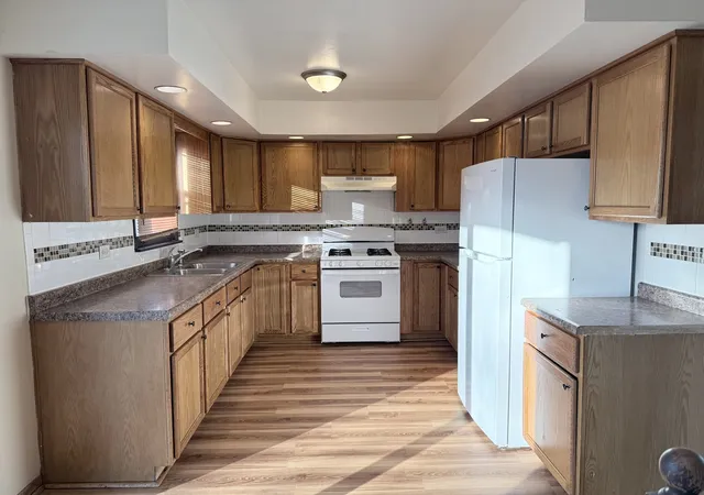 5th image of 19816 Orchard Ave, Lynwood, IL 60411 | MLS# 12677054