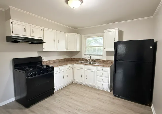 Photo 3 of Single family home for sale at 338 Waldmann Dr, Park Forest, IL 60466 | MLS# 12677064 | Listing updated on 2026-08-07