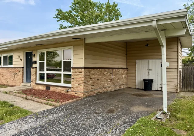 2nd image of 1133 Parkview Ave, Chicago Heights, IL 60411 | MLS# 12677075