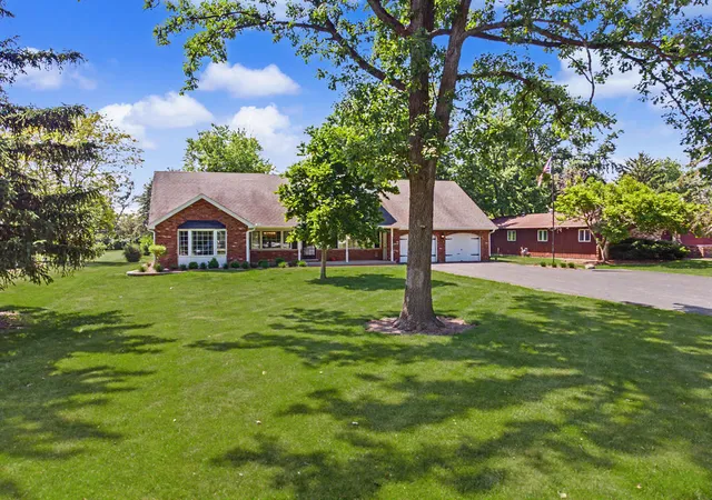Homes for sale in Crete, IL | 24364 S Volbrecht Rd, Crete, IL 60417 | MLS# 12677090