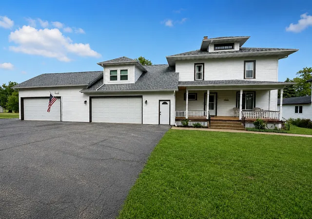 Homes for sale in Davis, IL | 711 N Turner St, Davis, IL 61019 | MLS# 12677092