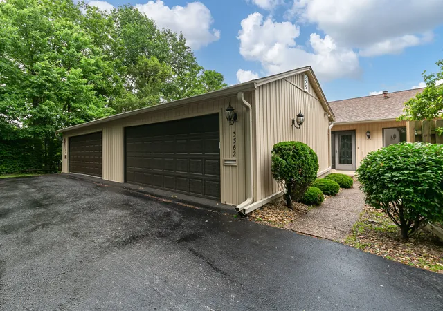 Homes for sale in Moline, IL | 3362 Park 16Th St #0, Moline, IL 61265 | MLS# 12677108