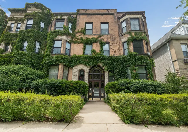 Homes for sale in Chicago, IL | 5738 40 S Kenwood Ave #3, Chicago, IL 60637 | MLS# 12677119