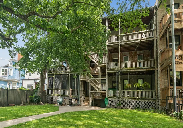 Homes for sale in Chicago, IL | 5738 40 S Kenwood Avenue, Chicago, IL 60637 | Houzeo