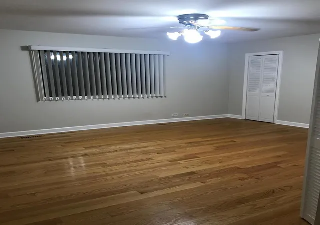 Homes for sale in Schaumburg, IL | 629 Breakers Pt #0, Schaumburg, IL 60194 | MLS# 12677134